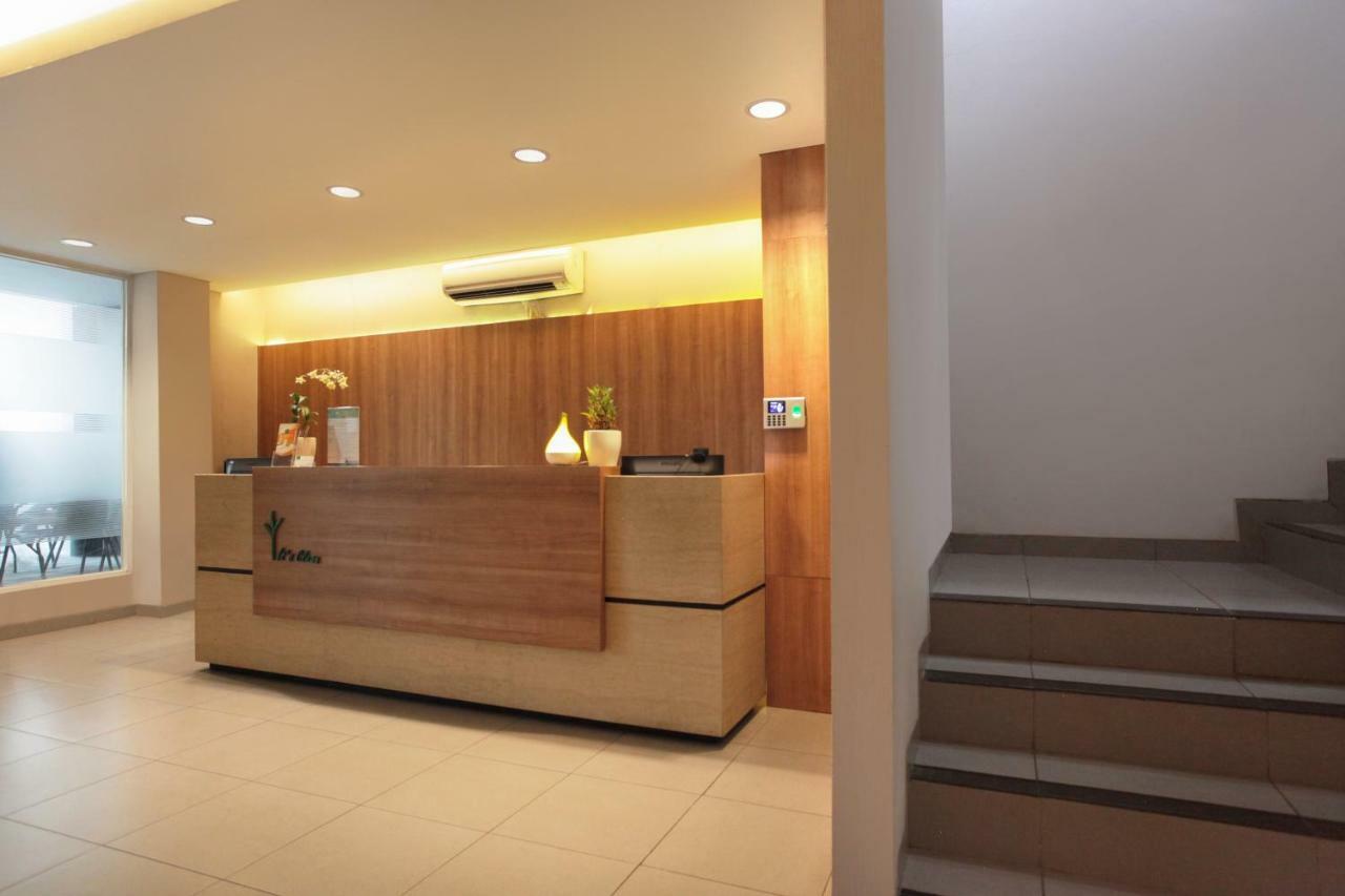 Legreen Suite Kuningan Jakarta Exterior photo